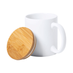 Hrnek keramický s bambusovým víčkem Borgen bílá