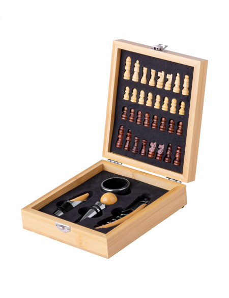 Šachy se sadou na víno